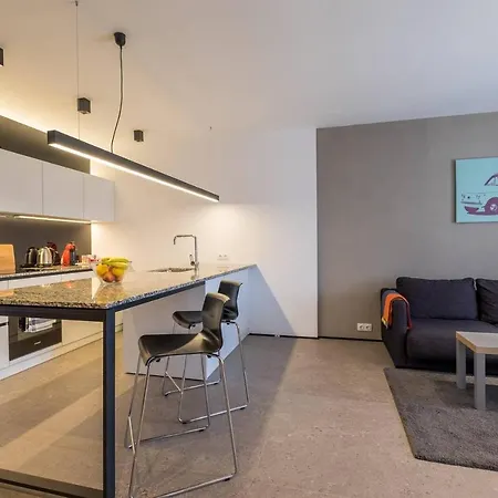Apartament ✬2 ➀br Aprts✬ Business+mall+metro Station+elevator